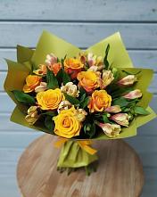 Букет цветов из:  Альстромерии и Розы в Советской Ставропольского края
