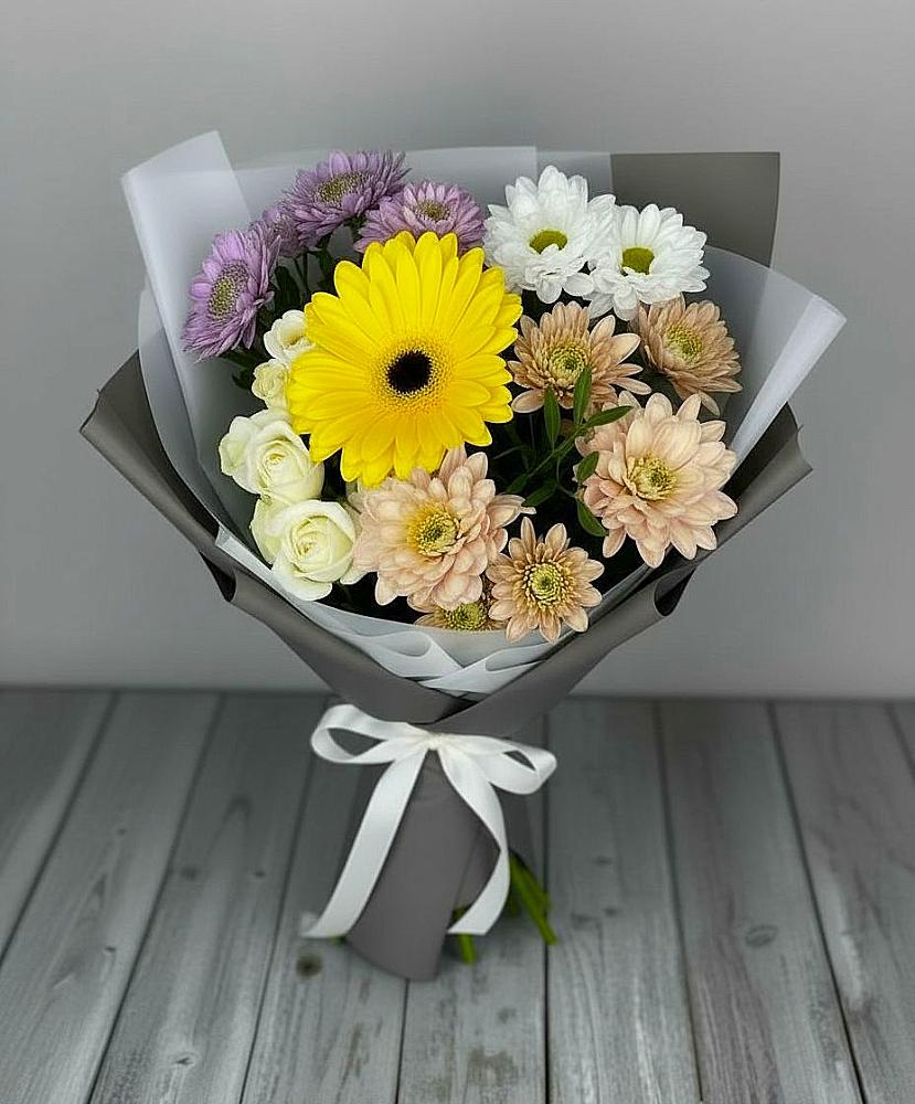 Букет цветов из: Розы, Герберы и Хризантемы в Советской Ставропольского края