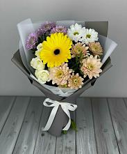 Букет цветов из:  Розы, Герберы и Хризантемы в Советской Ставропольского края