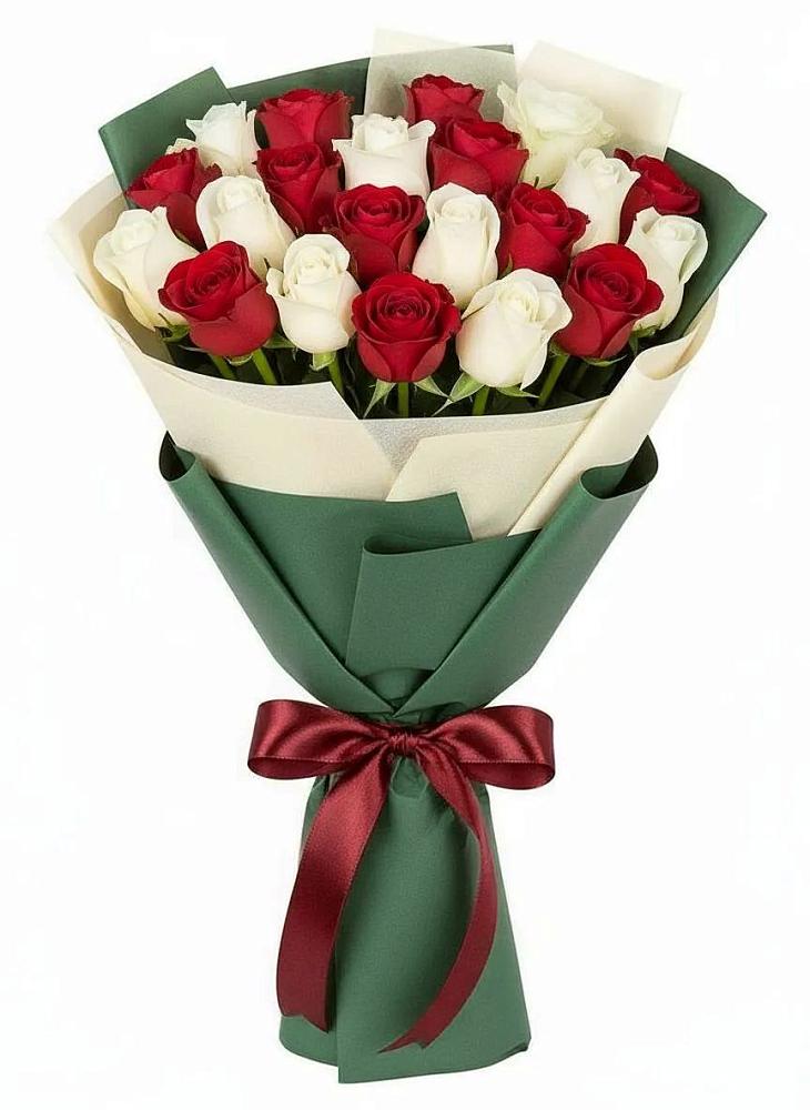 Букет Микс из красных и белых роз в Советской Ставропольского края