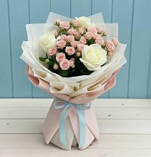 Букет цветов из:  Розы в Советской Ставропольского края