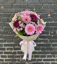 Букет цветов из:  Герберы и Хризантемы в Советской Ставропольского края